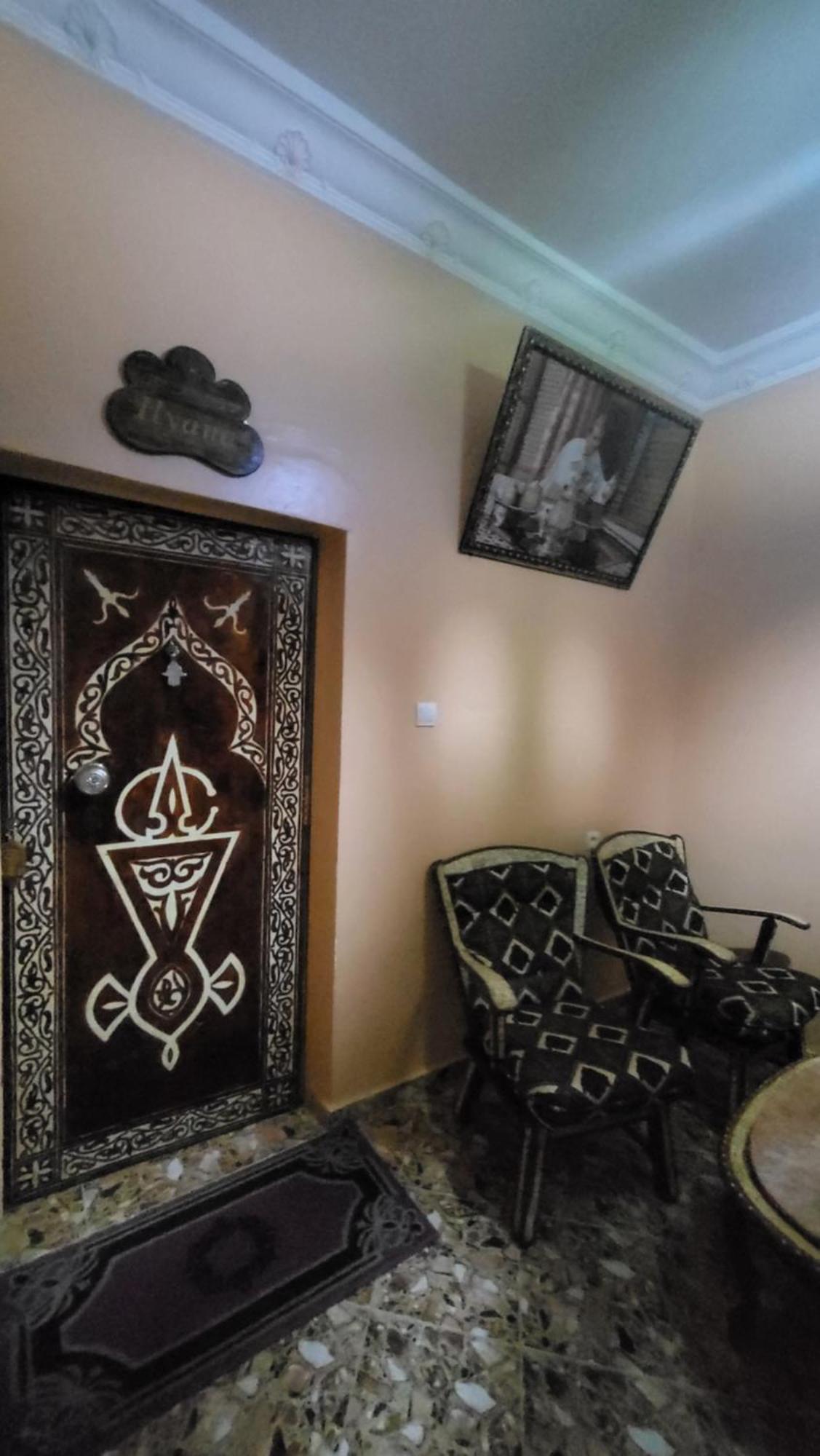 Hotel Dar Ilyana Ait Tiourhza Exterior foto